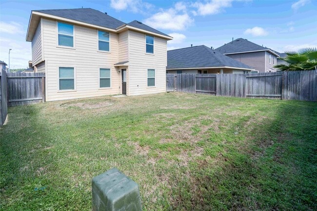 Building Photo - 2422 Tomica Ct