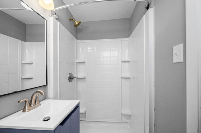 Building Photo - 3314 Lockwood Ct SW