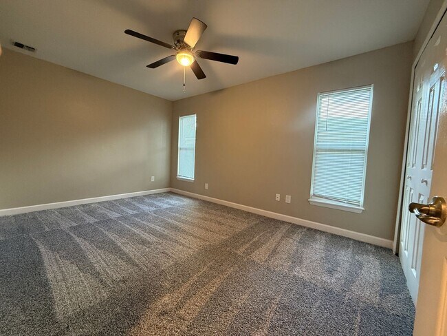 Building Photo - 2919 Autumnwood Trail