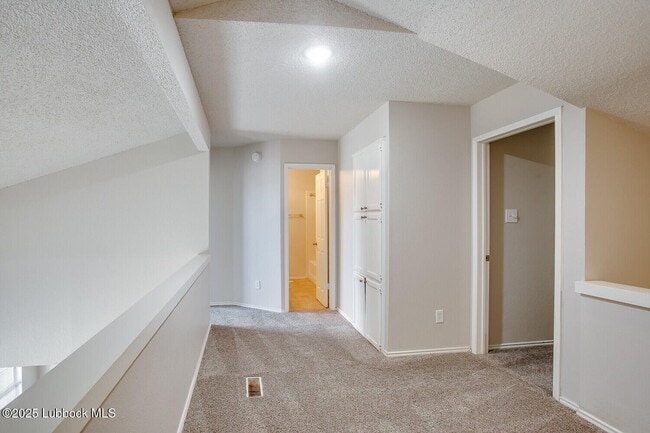 Building Photo - 538 N Fulton Ave