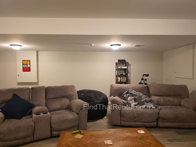 Building Photo - Coming Soon ~August 16, 2026 -- pet friendly ranch with dishwasher, garage, basement, storage, ya...