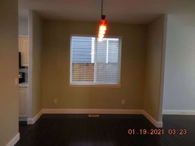 Building Photo - 12982 SW Kameron Way