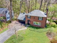 Building Photo - 288 Oakridge Dr