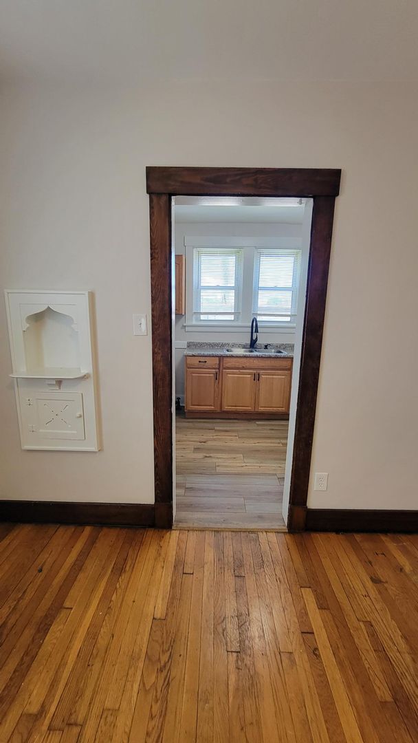 Building Photo - 226 Sunnyland Ave