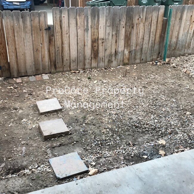 Building Photo - $1300...2Bed 1.5 Bath, Small Fenced in Covered Patio on Back, Storage