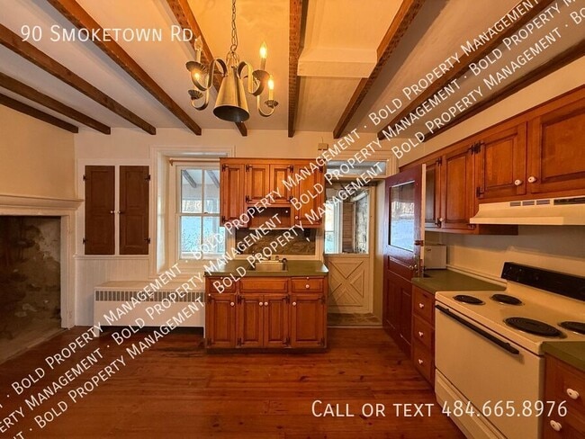 Building Photo - 90 Smoketown Rd