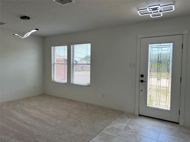 Building Photo - 765 Lowe Dr