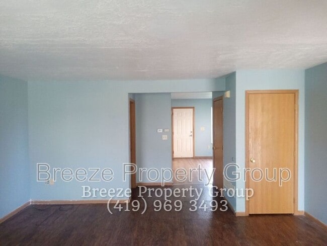 Building Photo - 1449 N Huron St