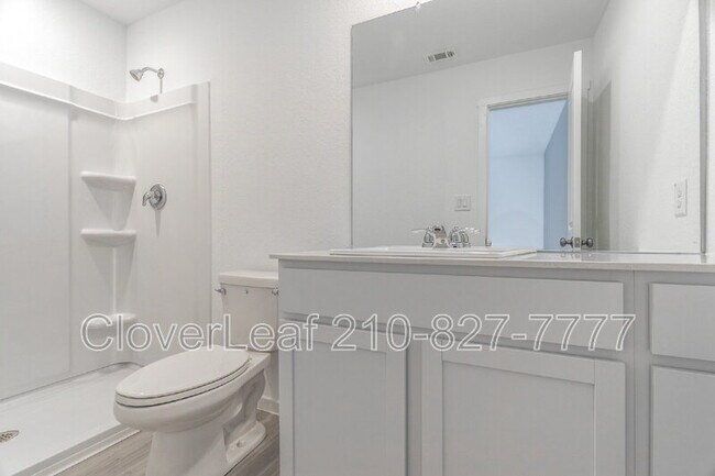 Building Photo - 12858 Ratcliff Lk