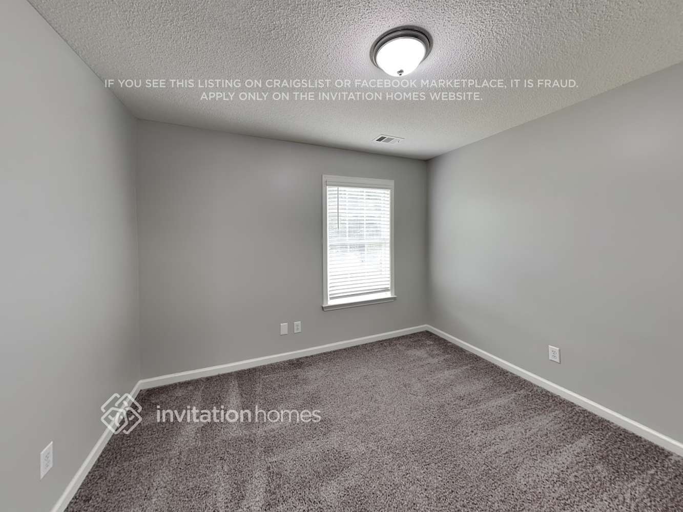 Building Photo - 3005 Donamire Ave NW