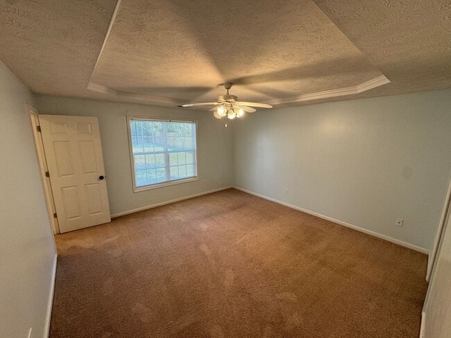 Building Photo - For Rent - Need Space?