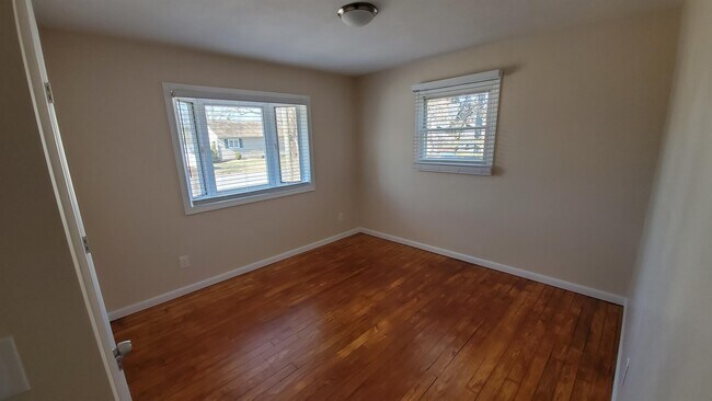 Building Photo - 25 Audrey Ln