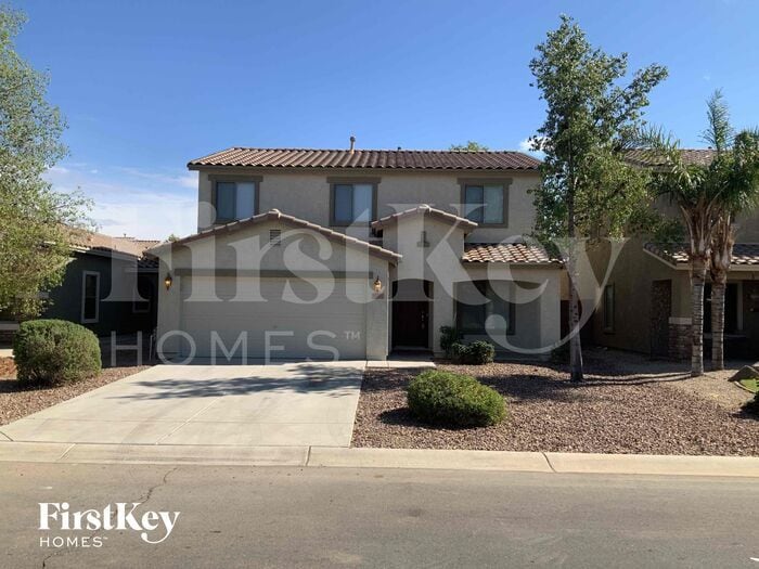 Primary Photo - 39485 N Dusty Dr