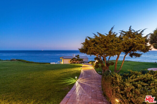 Building Photo - 33800 Pacific Coast Hwy