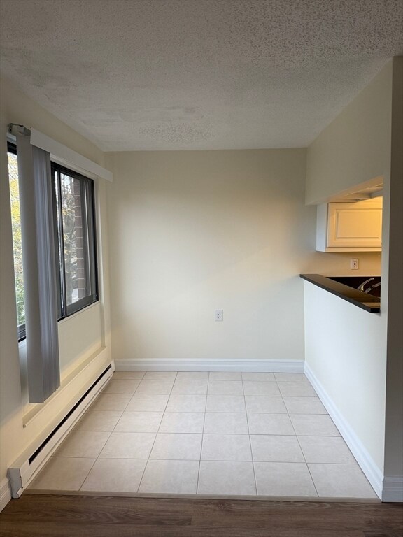 Building Photo - 112 Centre St