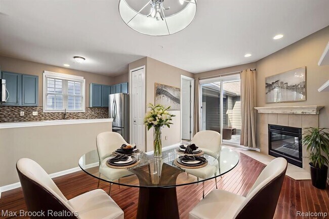 Building Photo - 3833 Forester Blvd