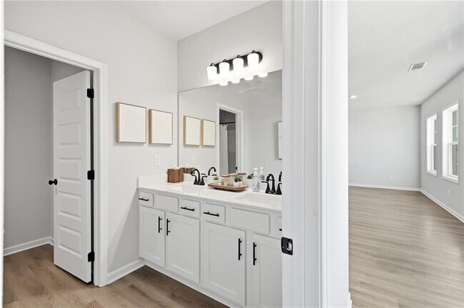 Building Photo - 6054 Morning Star Ln