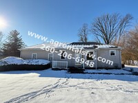 Building Photo - 2 Bedroom House- Section 8 OK!