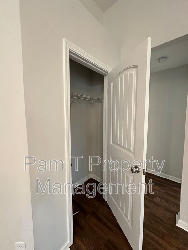 Building Photo - 87 Dunnoman Dr
