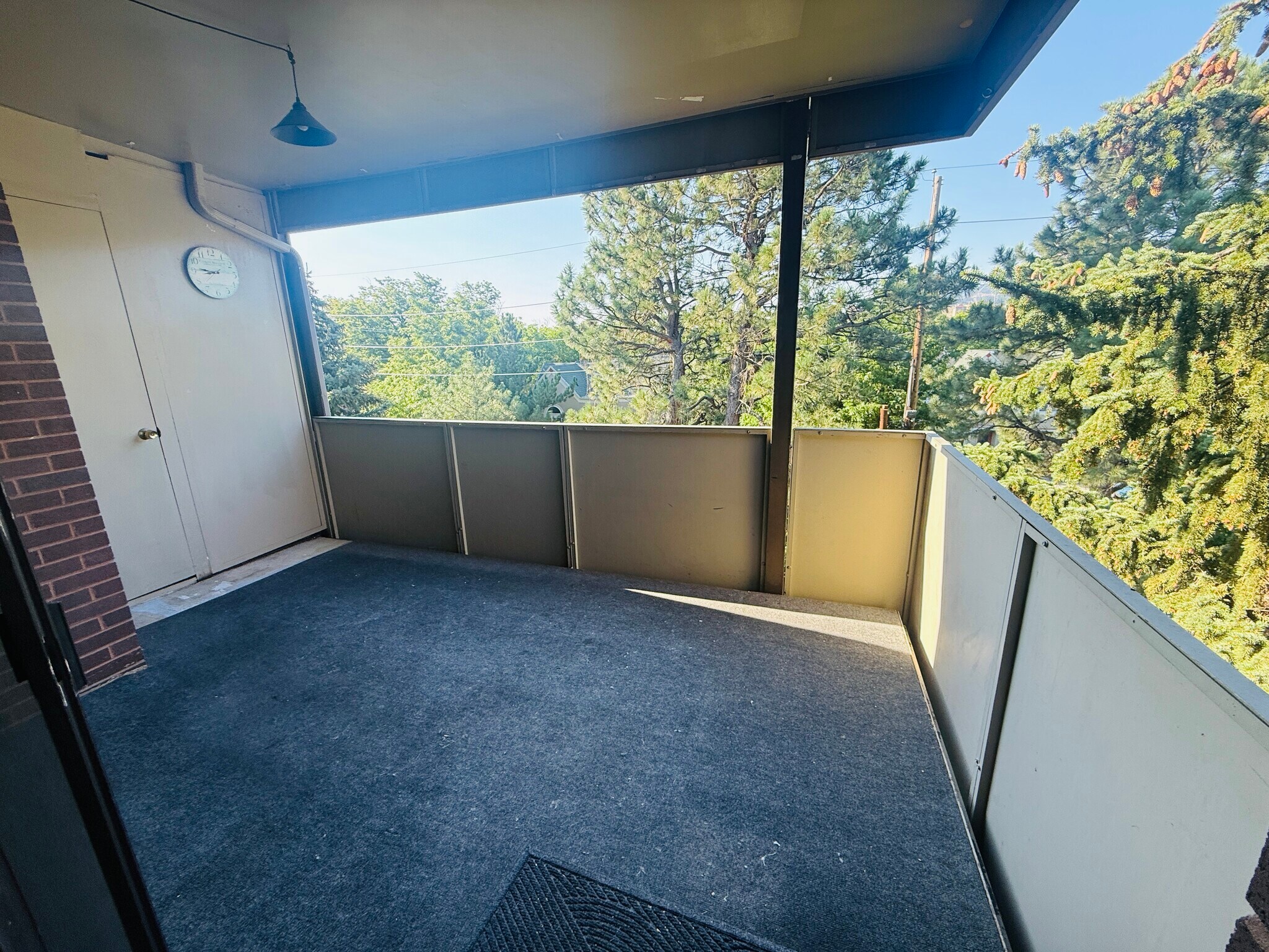 Building Photo - 2227 Canyon Blvd