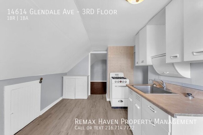 Building Photo - 14614 Glendale Ave