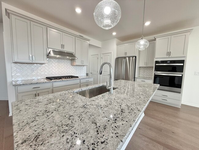 Building Photo - 5586 E Spaniel Dr