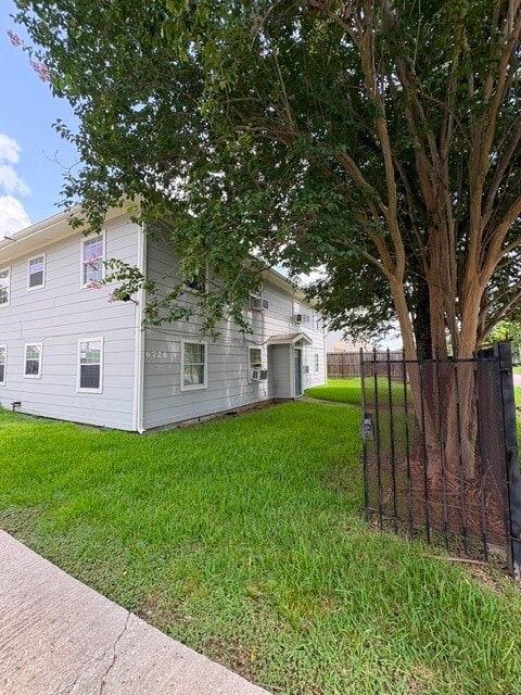 Building Photo - 6734 Burkett St.