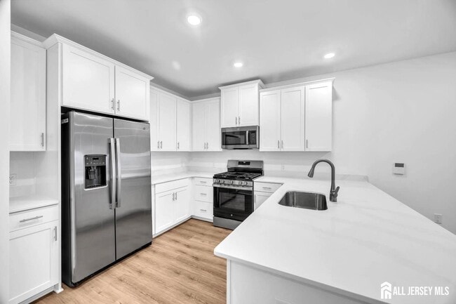 Building Photo - 30308 Radford Ct