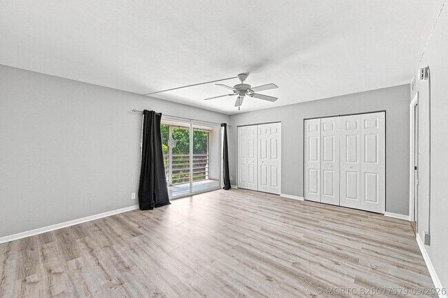 Building Photo - 2404 Antigua Cir