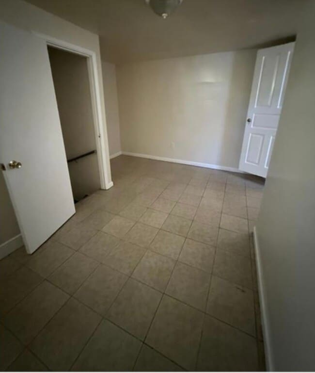 Building Photo - 3 Bedroom House for Rent Germantown