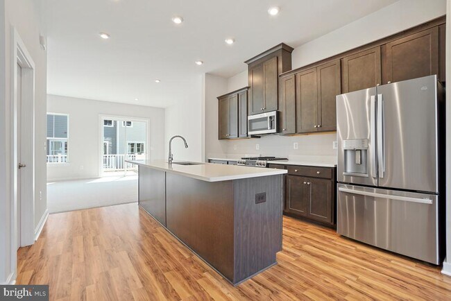 Building Photo - 1791 Cherry Birch St