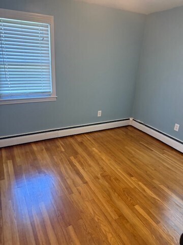 Building Photo - 22 Forest St