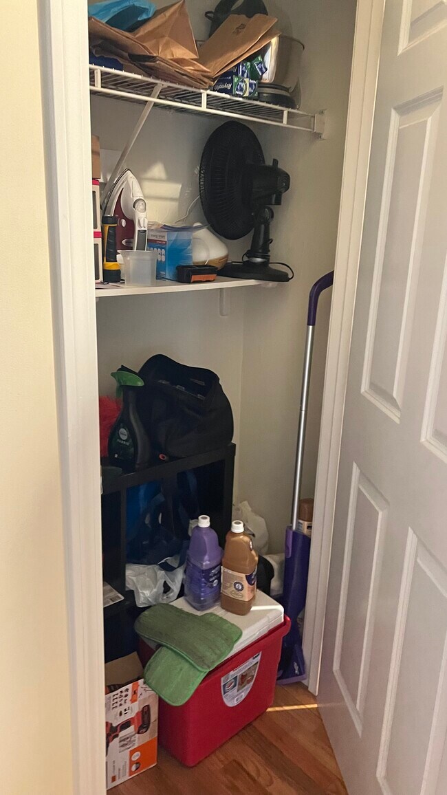 Building Photo - 26 Wachusett St