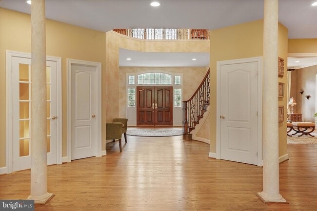 Building Photo - 9864 Walker Glen Ct