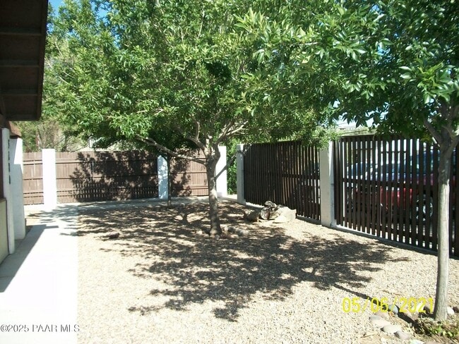 Building Photo - 5270 Diamond Dr