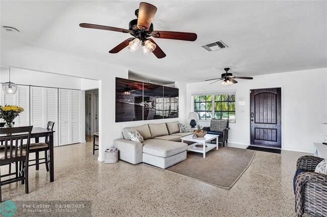 Building Photo - 3230 S Terra Mar Dr