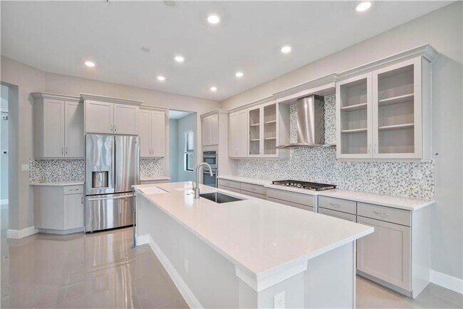 Building Photo - 12135 E Baypoint Cir