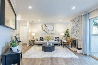 Building Photo - 1173 Capri Dr