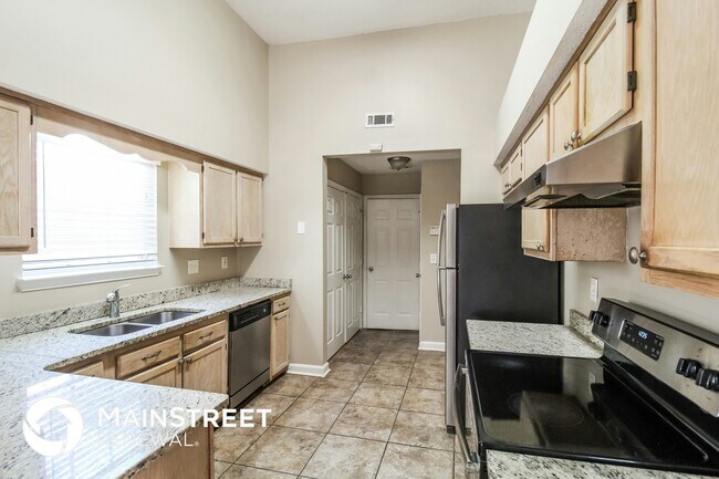 Building Photo - 1106 Briar Cove Ct