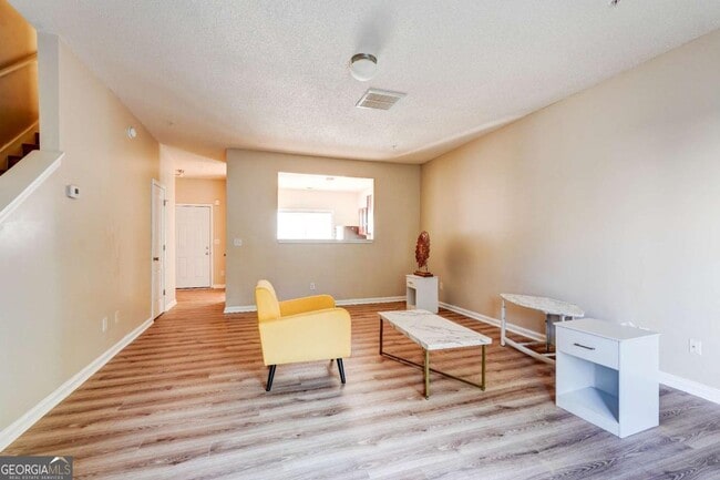 Building Photo - 2837 Laurel Ridge Cir