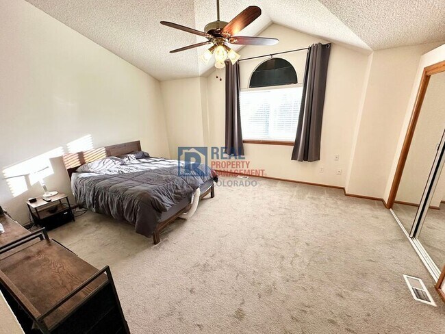 Building Photo - 19907 E Crestline Pl