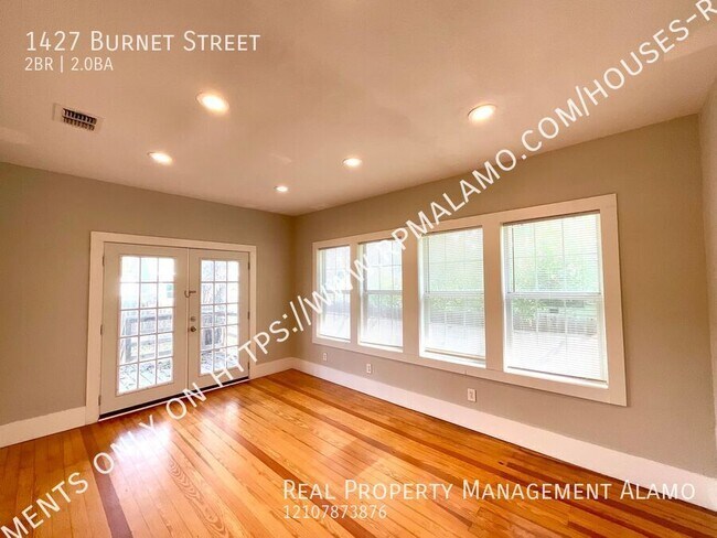 Building Photo - 1427 Burnet St