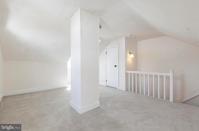 Building Photo - 54 Garrett Ave