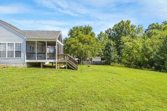Building Photo - 2408 Ruffin Dr