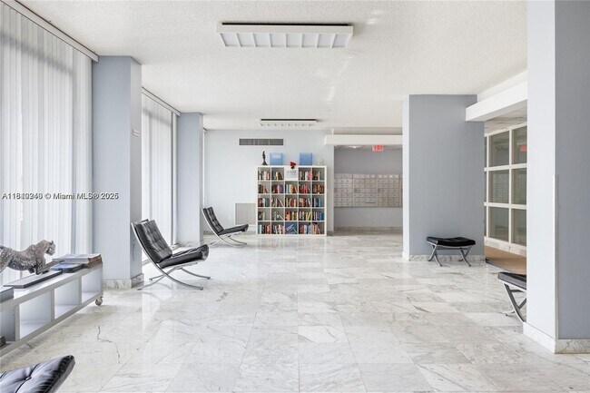 Building Photo - 9341 Collins Ave