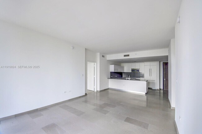 Building Photo - 88 SW 7th St