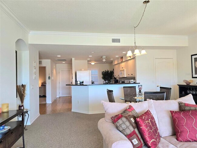 Building Photo - 6446 7th Ave Cir W