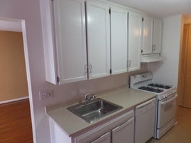 Building Photo - 37 S Quinsigamond Ave