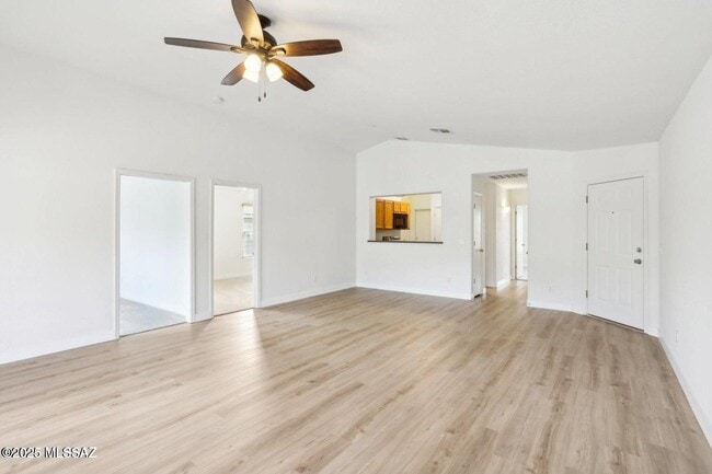 Building Photo - 13212 N Classic Overlook Ct
