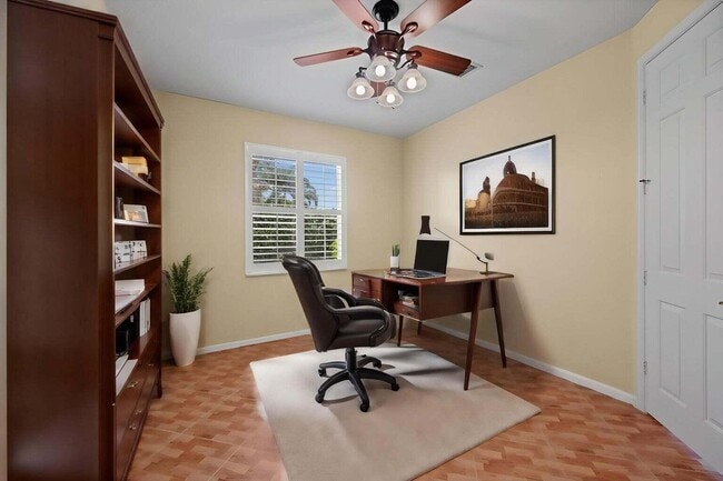 Building Photo - 9819 Mantova Dr